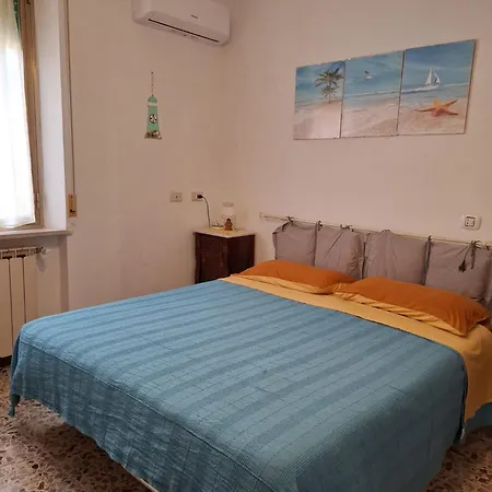 Casa Di Adele Con Giardino Privato A 150 Mt Dal Mare Σενιγκάλια