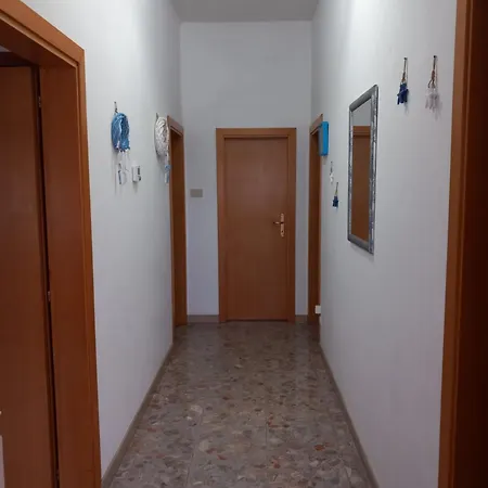 Tatil Evi Casa Di Adele Con Giardino Privato A 150 Mt Dal Mare *
