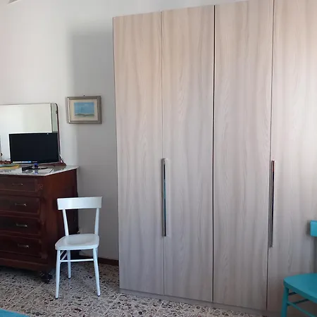 Tatil Evi Casa Di Adele Con Giardino Privato A 150 Mt Dal Mare *